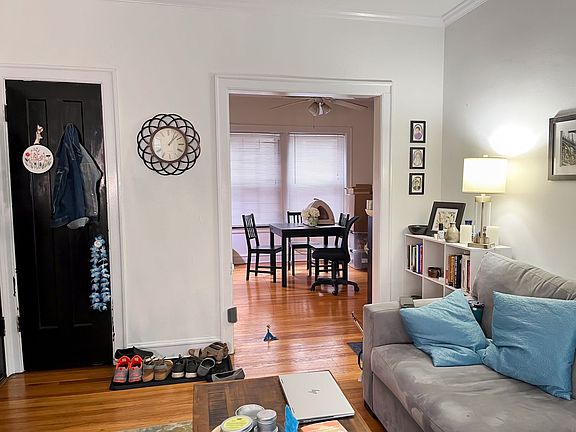 4th image of 4615-4625 N Leavitt St #4621-1