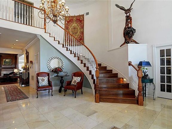4th image of 8606 Southbay Cir