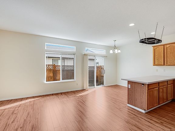 3rd image of 908 SW 175th Ter