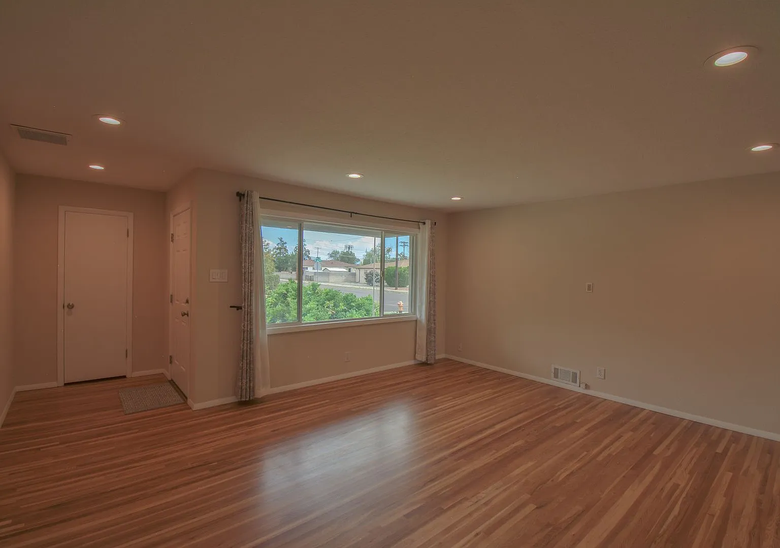 9501 Arvilla Ave. NE — Photo 4