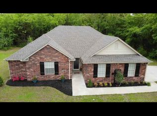 11800 E Tanner Dr, Claremore, OK 74019