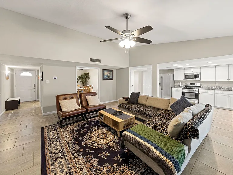 6005 Blair Oaks Dr — Photo 11