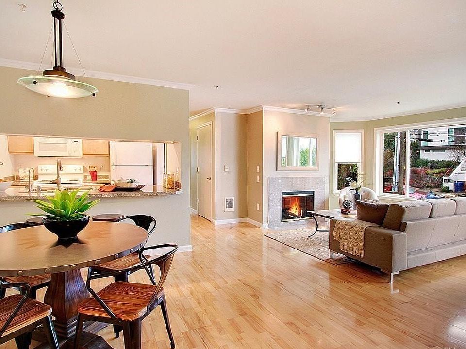 1st image of 1819 E Denny Way APT 205