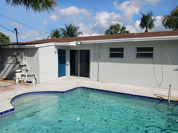 5th image of 1359 Fernlea Drive