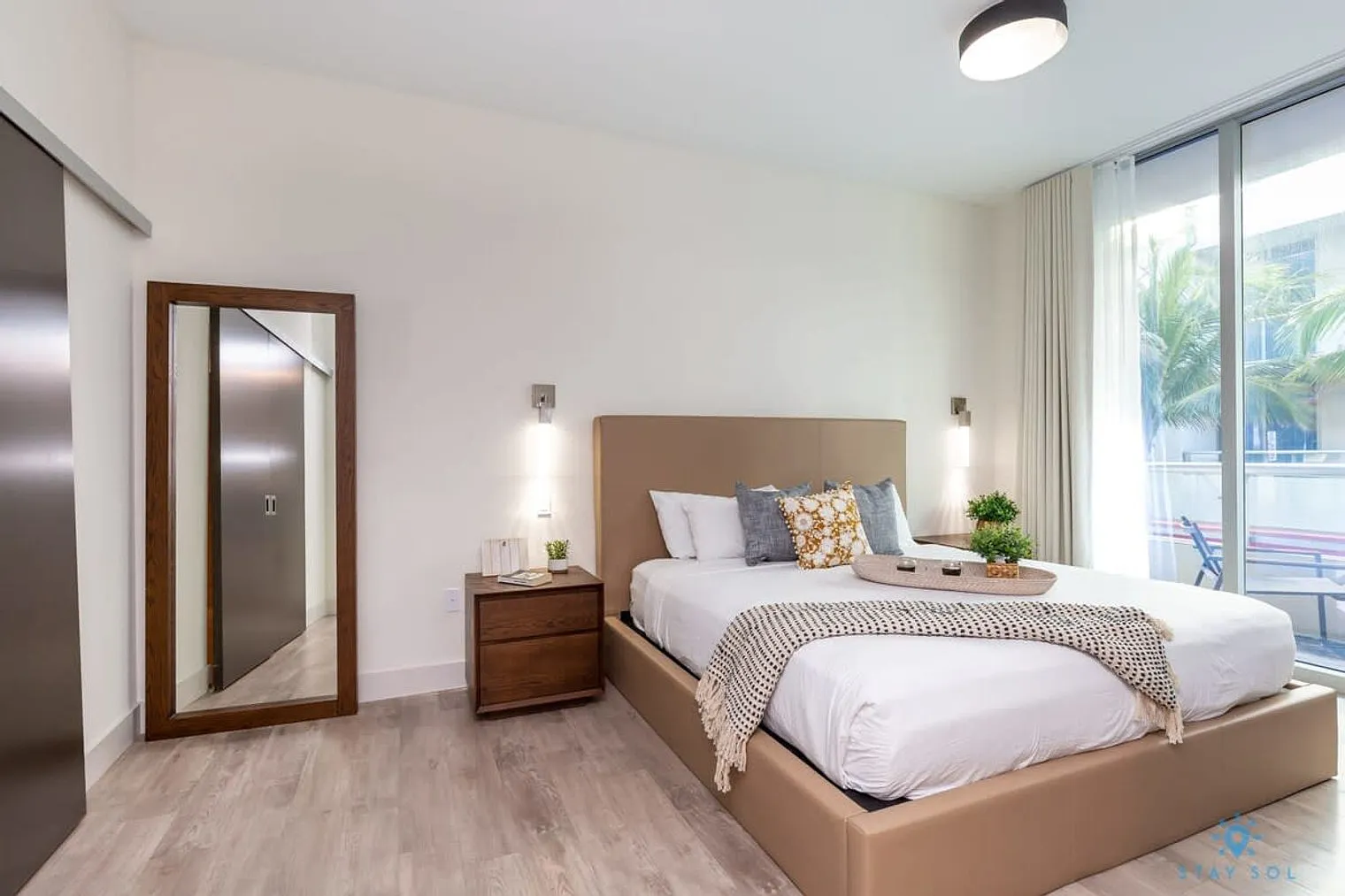 1 bed, 1.0 bath, 742 sqft, $2,595 — Photo 4