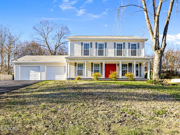 2680 Crooked Oak Dr, Lenoir City, TN 37771