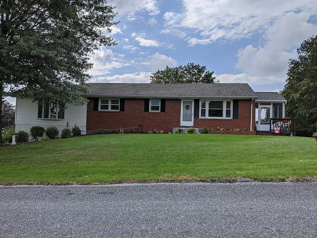 14149 Crest Ave photo 1