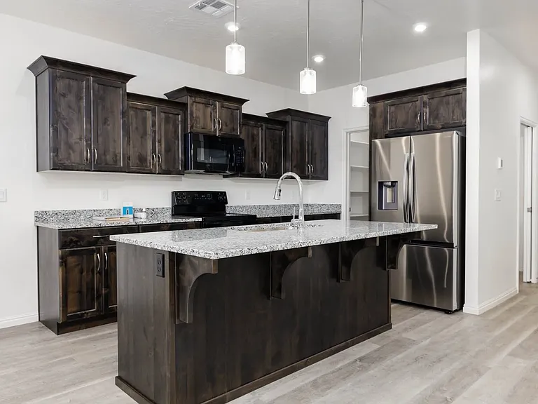 465 S Stewart Creek Dr — Photo 5