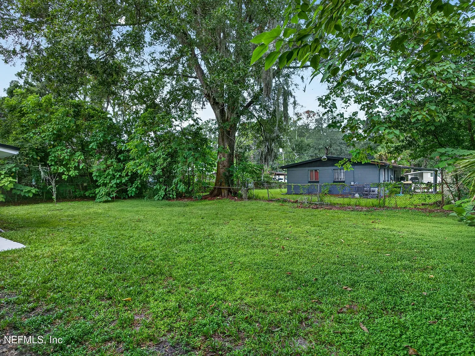 4 bed, 1.0 bath, 1423 sqft, $1,675 — Photo 4