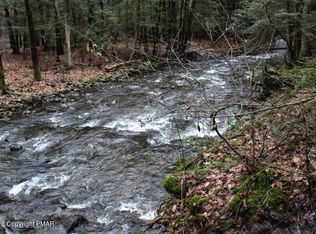 847 View Ln, Stroudsburg, PA 18360