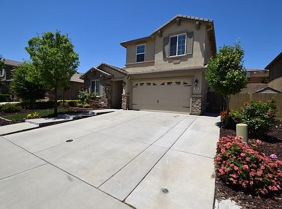2nd image of 3064 Lennon Dr