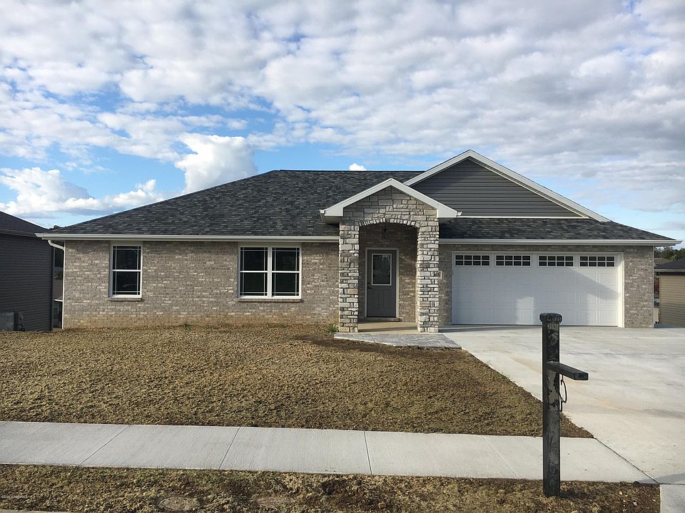 1st image of 4026 Westminister Dr