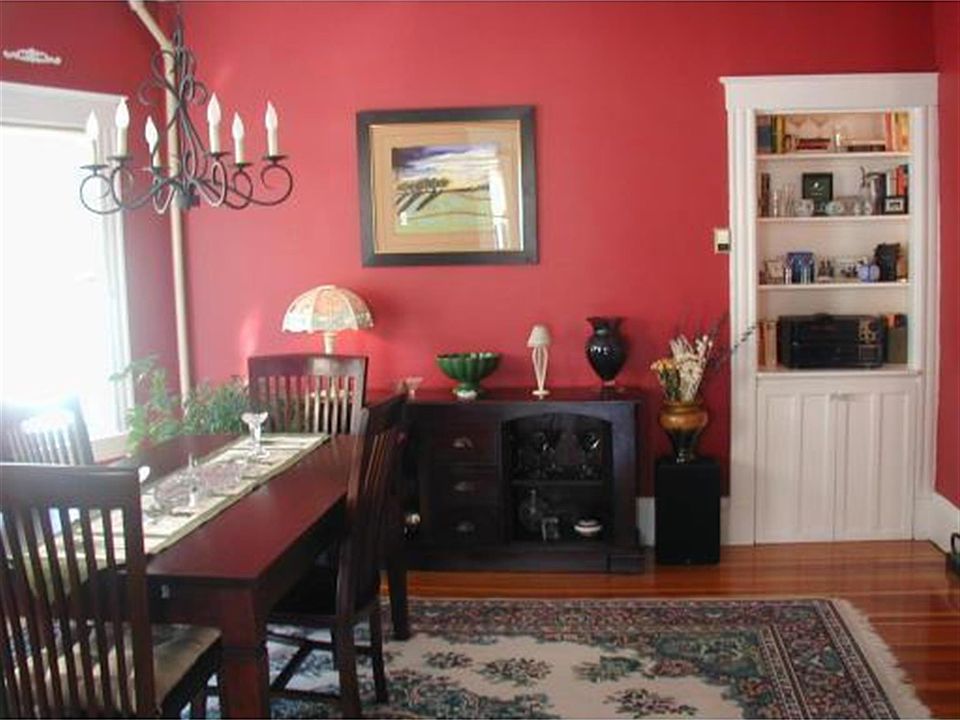 2nd image of 16 Hale Ave #2/3