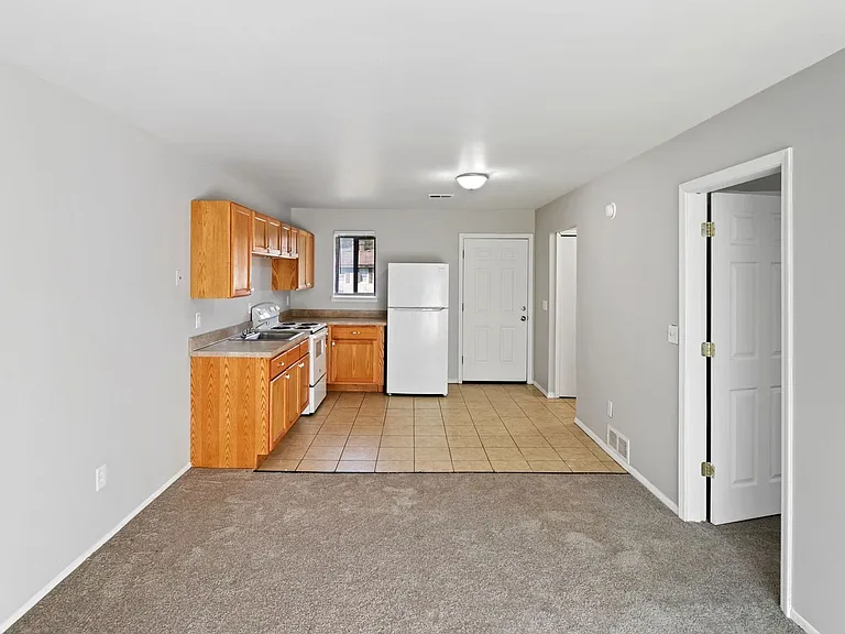 4144 Airport Rd — Photo 18