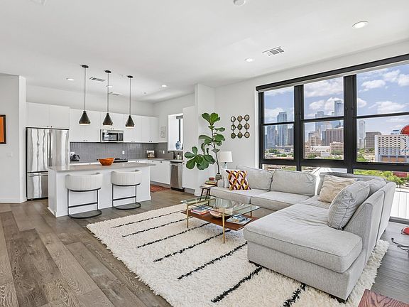 3rd image of 800 Embassy Dr APT 319