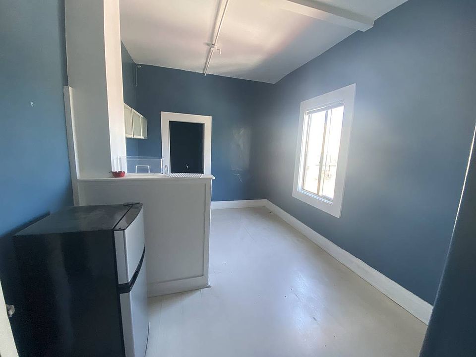 1st image of 84 Duboce Ave