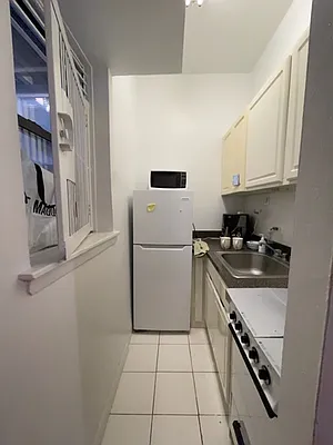 Rented by Cohen Smith Chang LLC | media 8