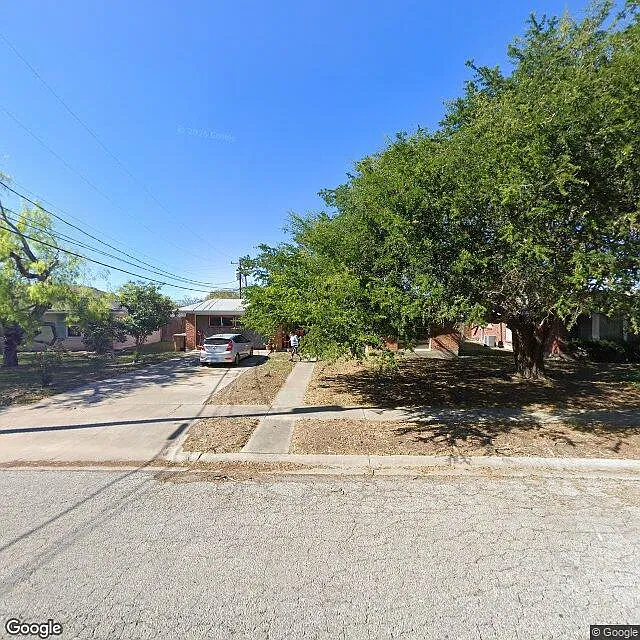 1014 Herndon St
