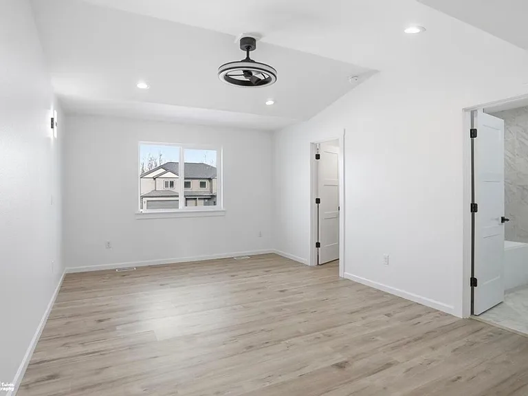 336 W Ashbrook Dr — Photo 39