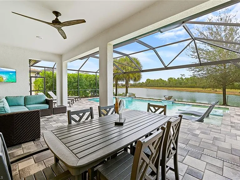7763 Winding Cypress Dr — Photo 30