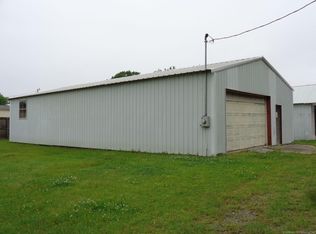 93 Pine Rd, Eufaula, OK 74432