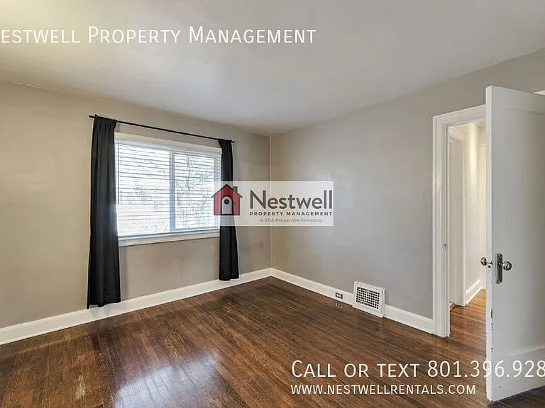 2471 S Douglas St — Photo 8