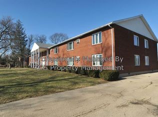 445 Elm Pl APT L22, Princeton, IL 61356