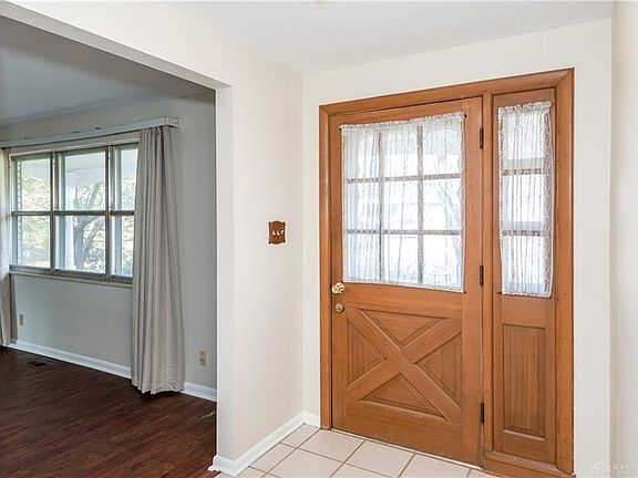 5th image of 195 Davis Ave
