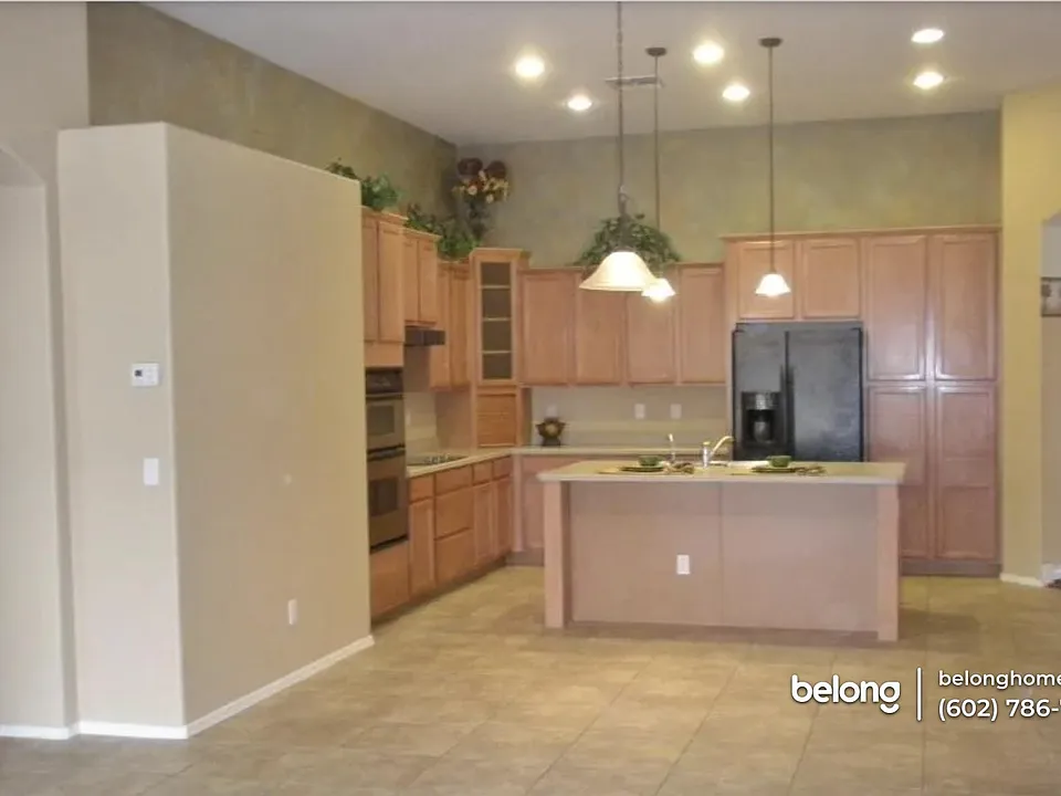 7321 E Minton Cir