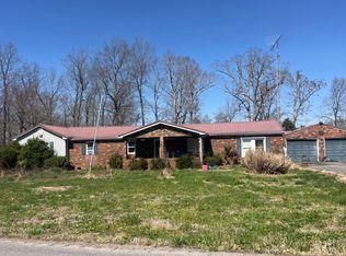 800 Fergusontown Rd, Dawson Springs, KY 42408