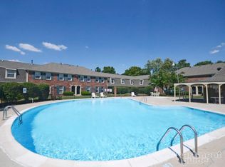 2659 Cold Spring Manor Dr, Indianapolis, IN 46222