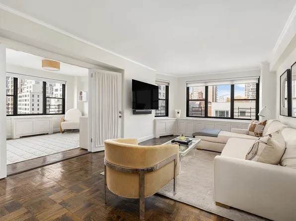 301 E 64th St APT 17B, New York, NY 10065