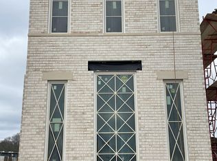 340 6th St, Fayetteville, GA 30214