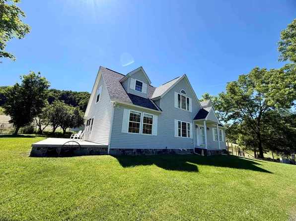 2924 Sinclair Rd, Moatsville, WV 26405