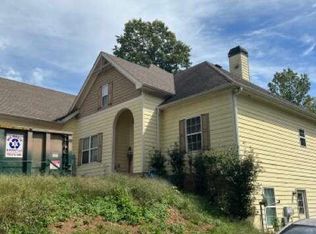 6190 Julian Rd, Gainesville, GA 30506