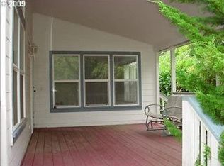 510 Robin Ln, Florence, OR 97439