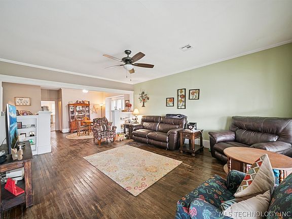 5th image of 505 N Cimarron Ave