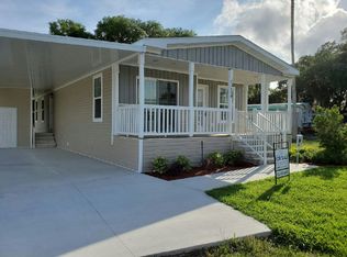 13118 Lemon Ave, Grand Island, FL 32735
