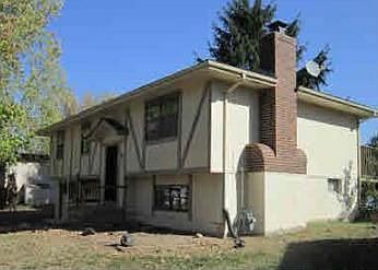 1st image of 121 SE Bordner Dr
