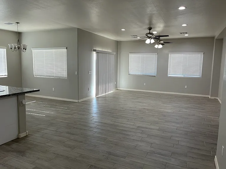 9501 W Kramer Pl — Photo 5