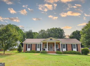 203 Brown Acres Rd, Griffin, GA 30224