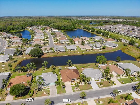 2nd image of 2312 Emerald Lake Dr