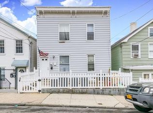 238 Sommerville Pl, Yonkers, NY 10703