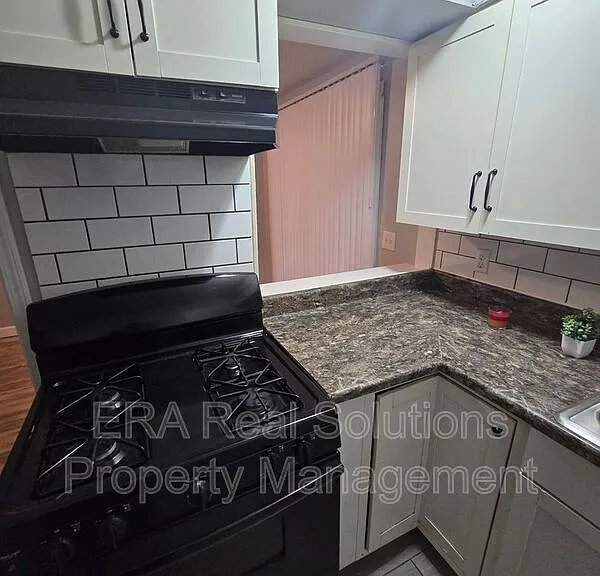 4095 Larry Pl — Photo 9