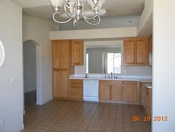 5th image of 3134 McVie Dr