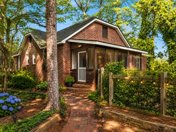 2700 Clemson Ave, Charlotte, NC 28205