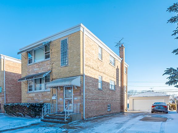 2nd image of 8209 W Lawrence Ave