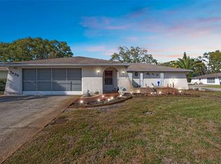 7435 Fireside Dr, Port Richey, FL 34668