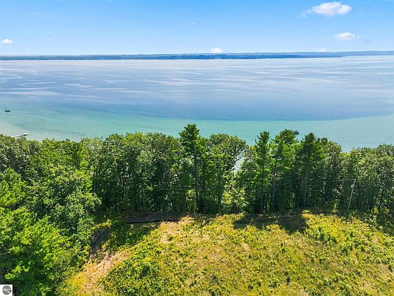 2nd image of 0 Bluff Rd