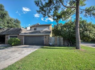 4902 Thunder Rd, Dallas, TX 75244